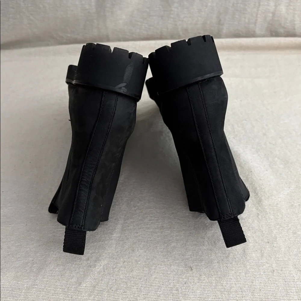 Thursday Boot Company Legend Chelsea Boot - Picture 10 of 10